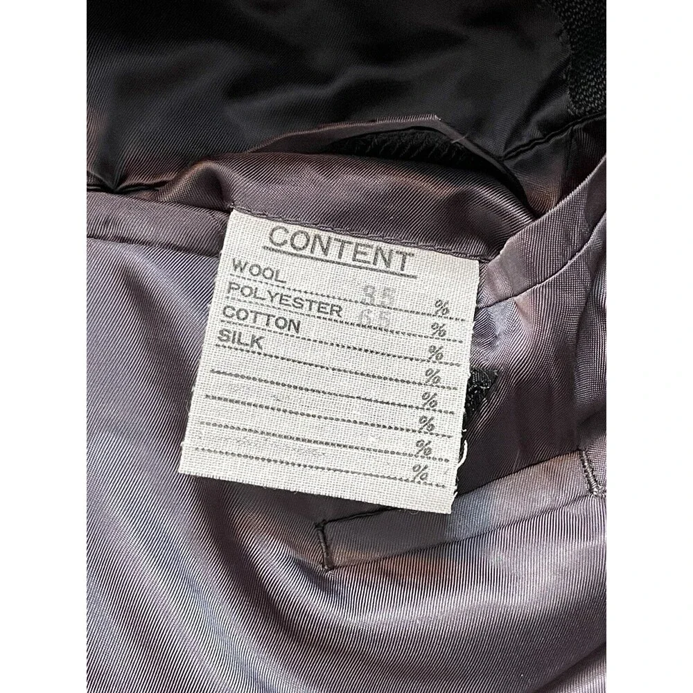 Vintage Tailored Elegance by Victors Washington Mall Suit 43R Mens Pin Striped‎